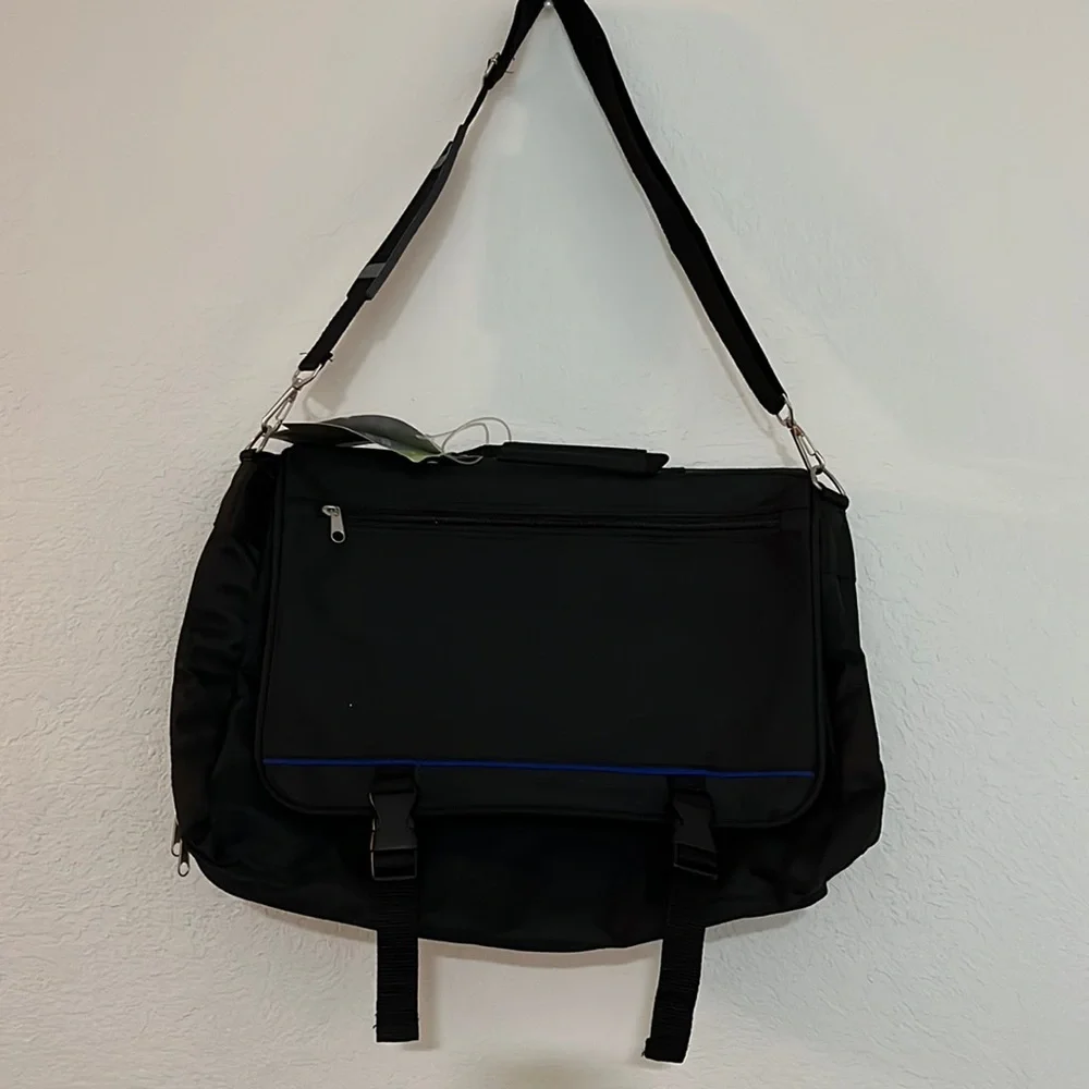 Black Laptop Carrying Case by Office Depot NWT